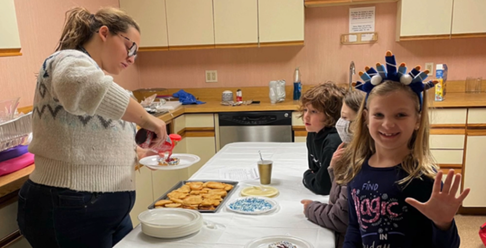 Making Sufganiyot with Morah Ariella 2
